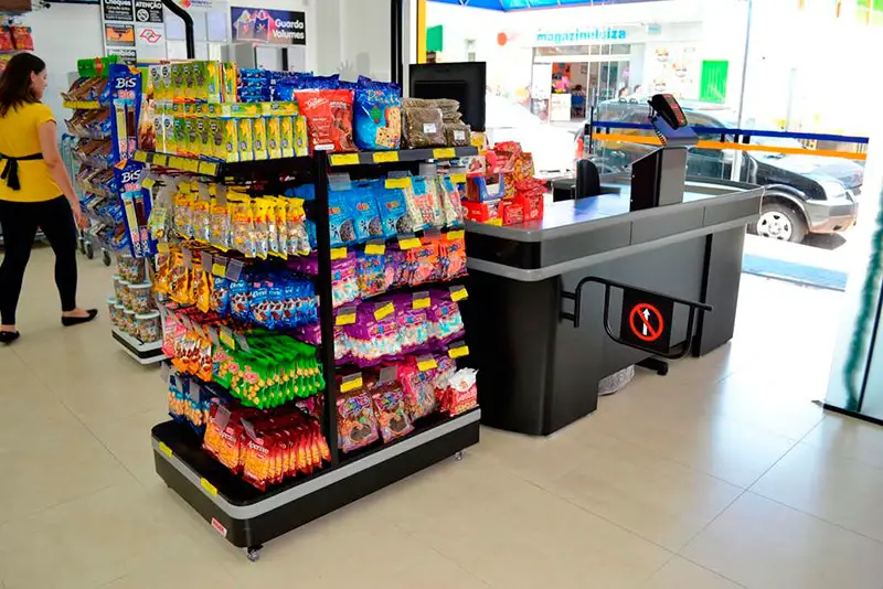Mercadinho com ponto de venda
